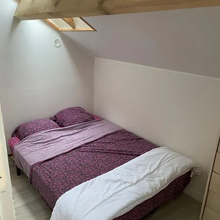 Maison De Prescillia Et Frederic Holiday home Boisset (Cantal)